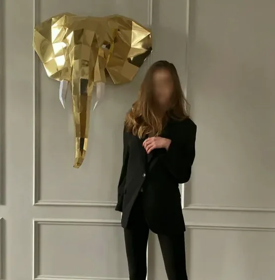 Bernadette, 33
