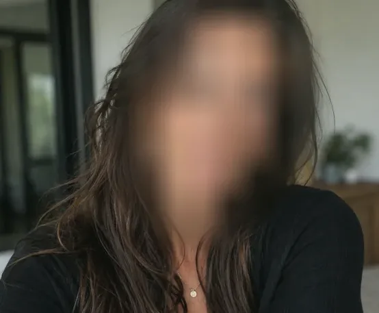 Elif, 38