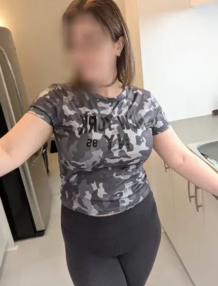 Fiona, 29